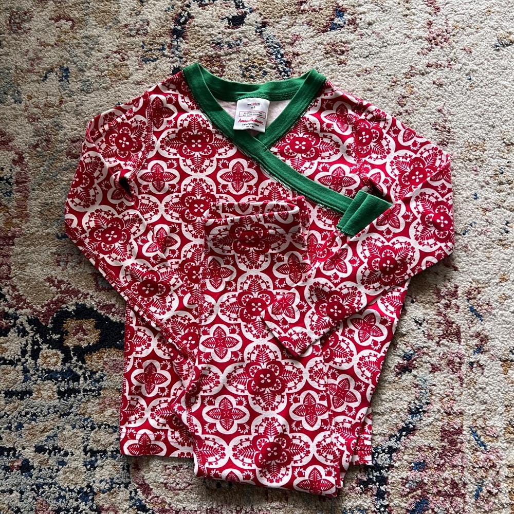 Hannah Anderson Christmas Pajamas 5T